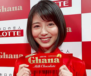 浜辺美波, 歯並び, 八重歯, 矯正, 可愛い