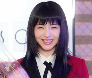 浜辺美波歯並び
