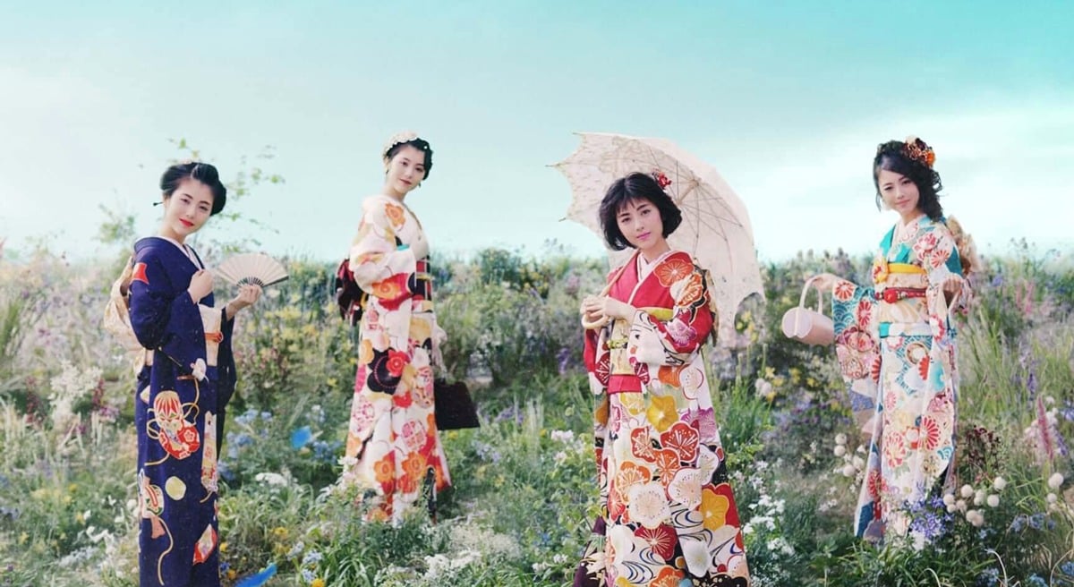 京都きもの友禅, CM, かわいい, 女の子, 女優, 浜辺美波, 振袖