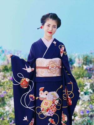 京都きもの友禅, CM, かわいい, 女の子, 女優, 浜辺美波, 振袖, 明治