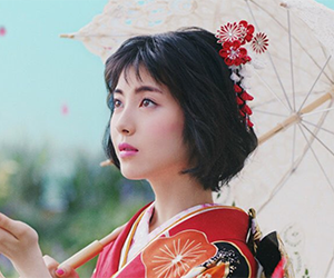 京都きもの友禅, CM, かわいい, 女の子, 女優, 浜辺美波, 振袖, 昭和