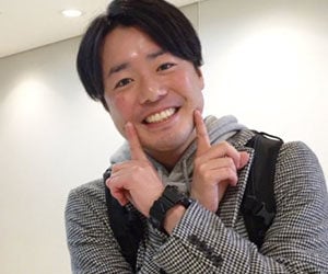 ぺこぱ, シュウペイ, おくんなましー, ポーズ