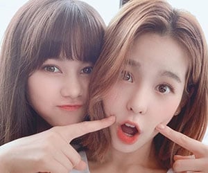 NiziU(ニジュー)最年長マコと最年少ニナ