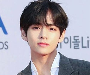V, テテ, BTS, 防弾少年団, バンタン, メンバー, プロフィール, 本名, 呼び方, 年齢, 身長, 性格