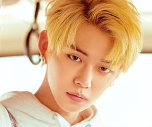 ヨンジュン, TXT, メンバー, プロフィール, 身長, 年齢, 誕生日, メンバーカラー