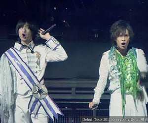 Kis-My-Ft2, キスマイ, デビュー衣装