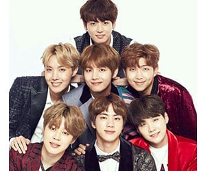 BTSメンバーのジン, ユンギ, ホソク, ナムジュン, ジミン, テテ, グク