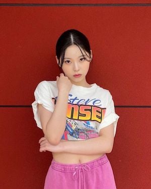 NMIXXメンバーのギュジン