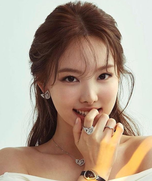 twice-nayon twiceのナヨン