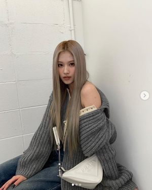 twice-sana-2 twiceのサナ