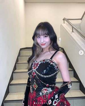 twice-momo twiceのモモ