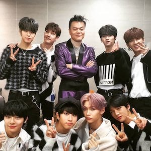 straykids_bangchan Stray Kidsのメンバーとパク・ジニョン