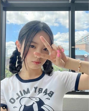 newjeans-member-hanni NewJeans(ニュージーンズ)メンバーのハニ