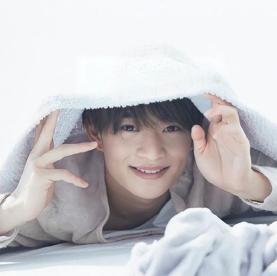 美 少年メンバーの浮所飛貴
