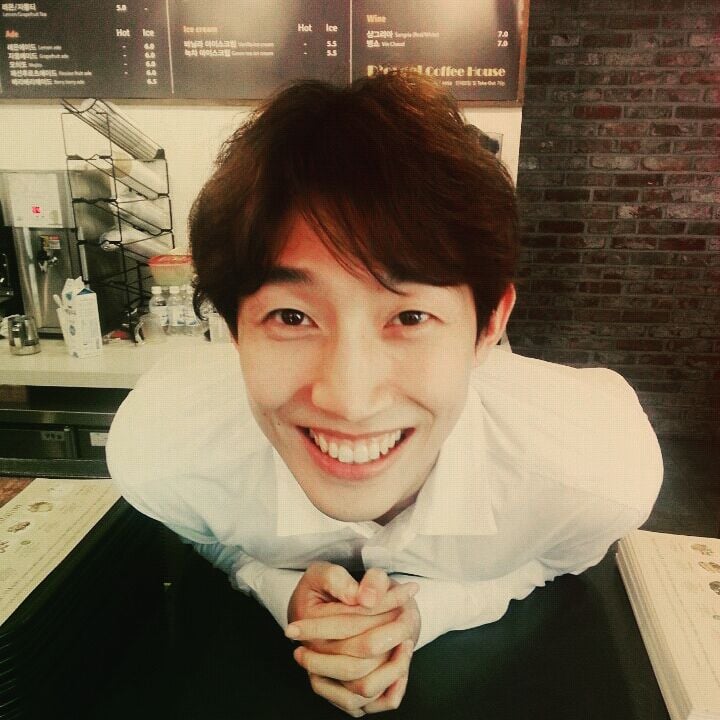 KangKiyoung 韓国俳優のカンギヨン