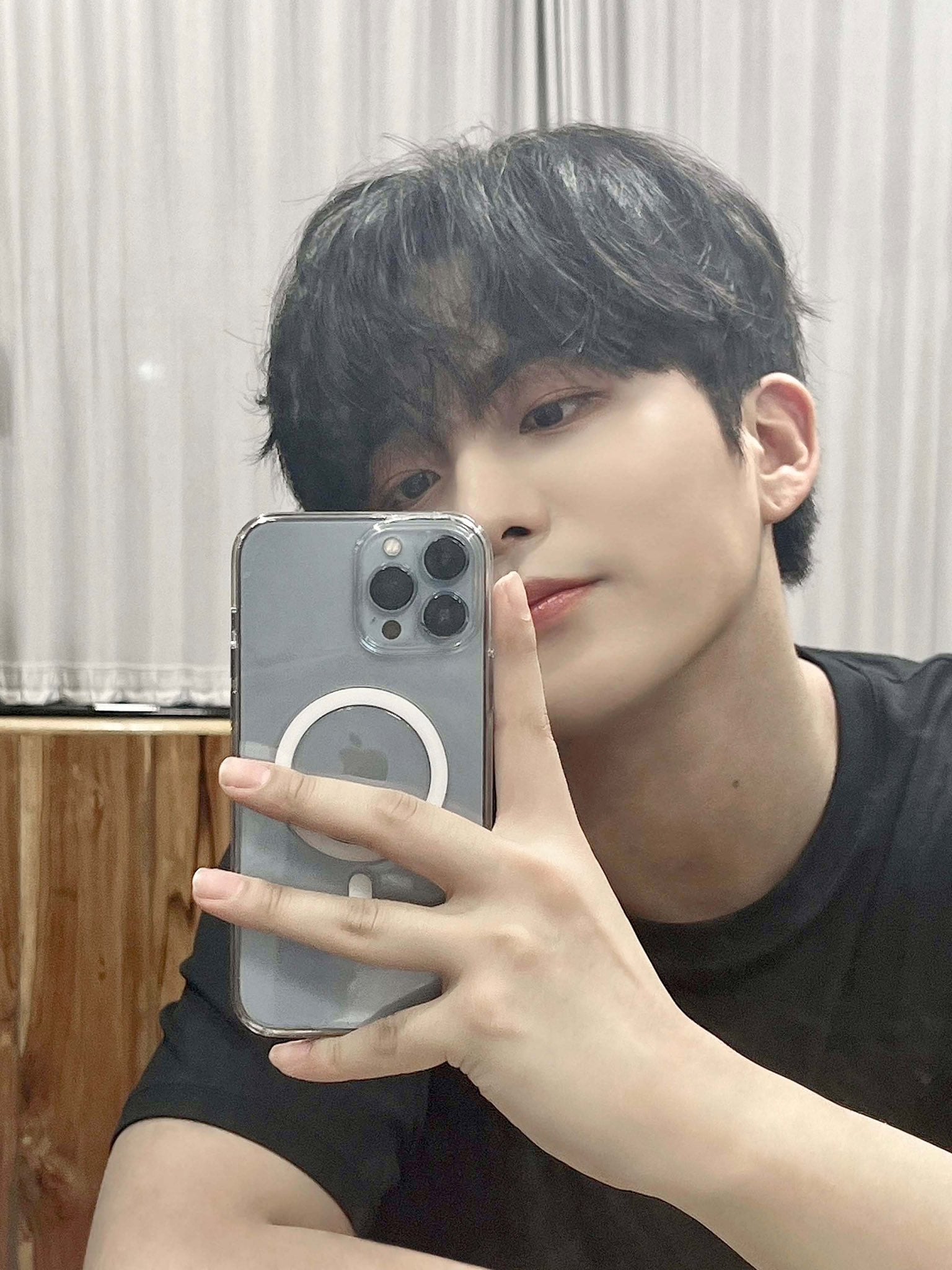 ATEEZメンバーのジョンホ