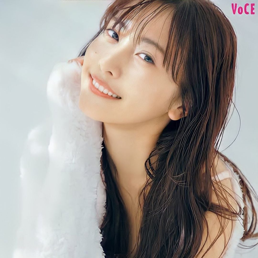 actor-sanohinako 女優の佐野ひなこさん