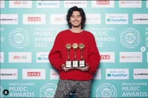 fujiikaze 藤井風(ふじいかぜ)