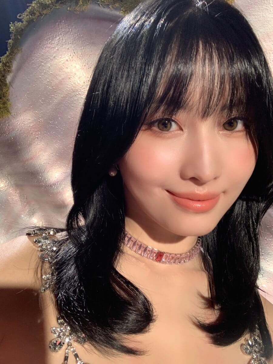 twice-member-momo TWICEのメンバーのモモ